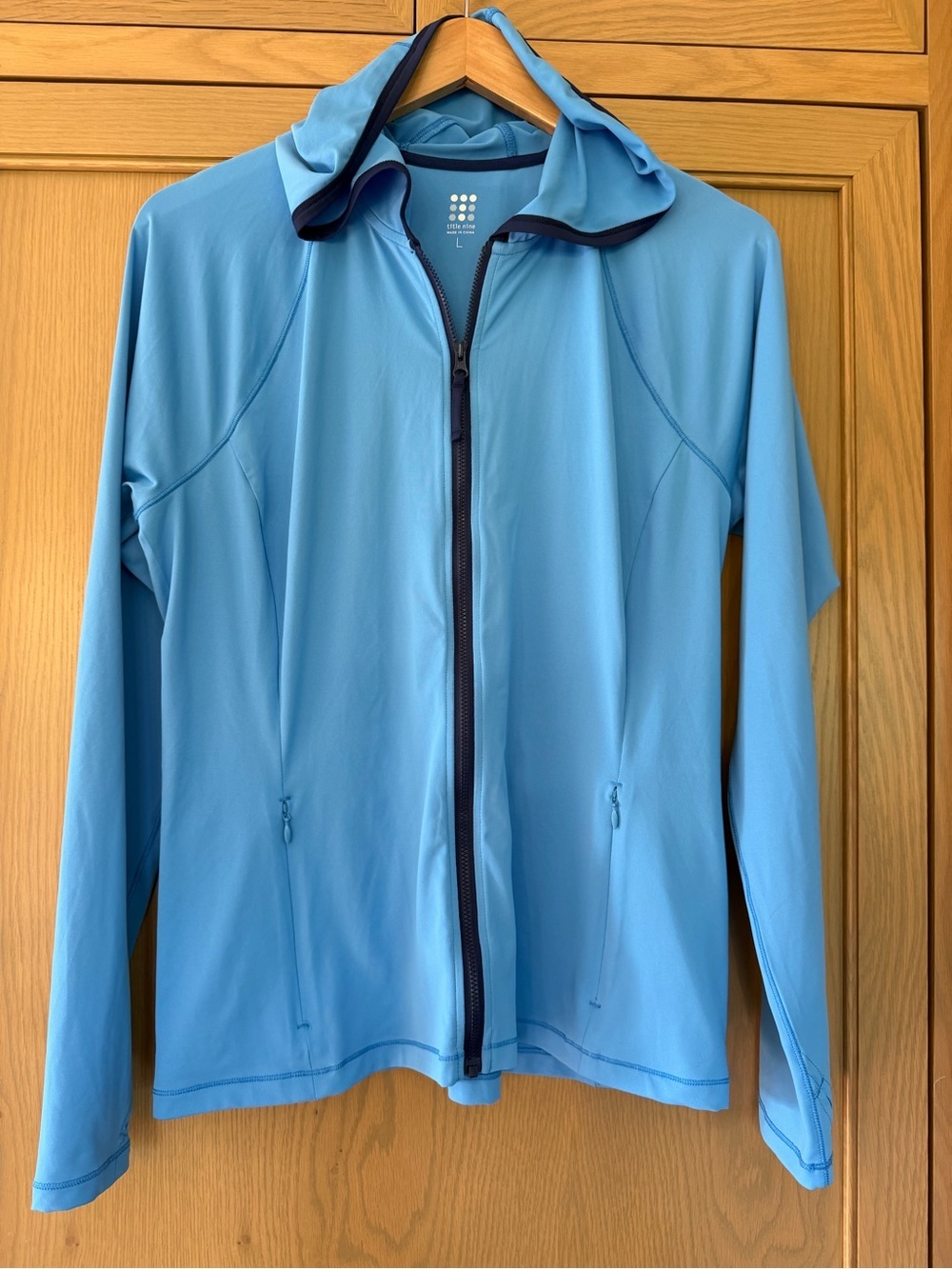 title Nine Blue Full-Zip Hooded Jacket with Dark Trim zipper front / large